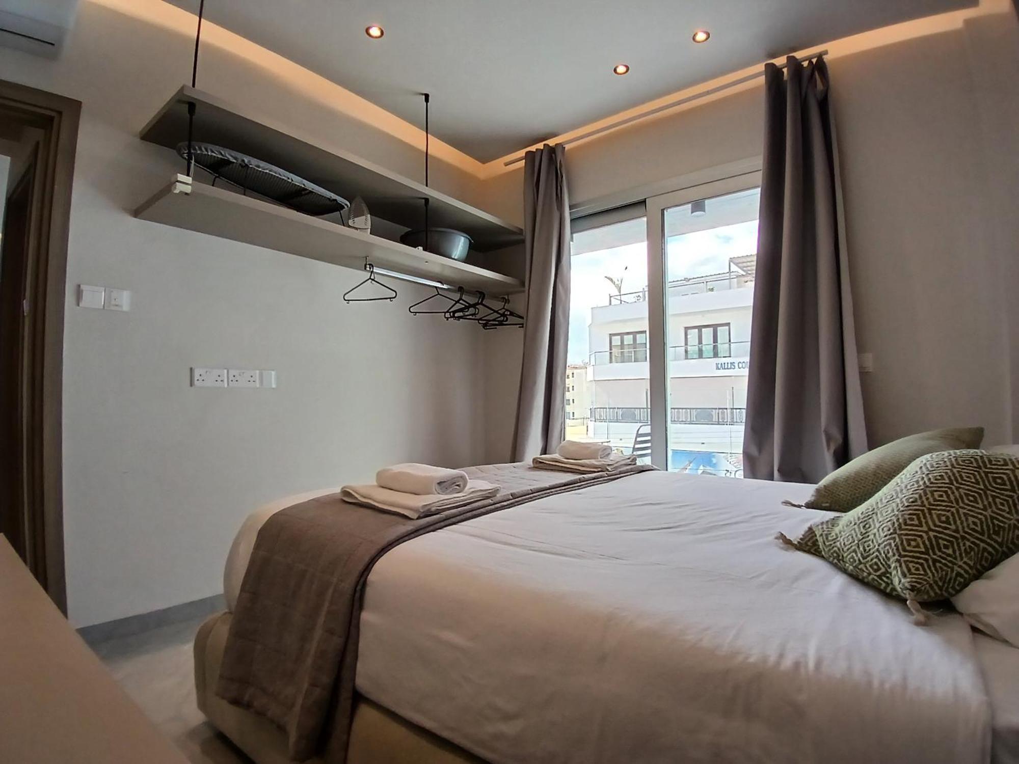 Georgiana Suites Λάρνακα Δωμάτιο φωτογραφία