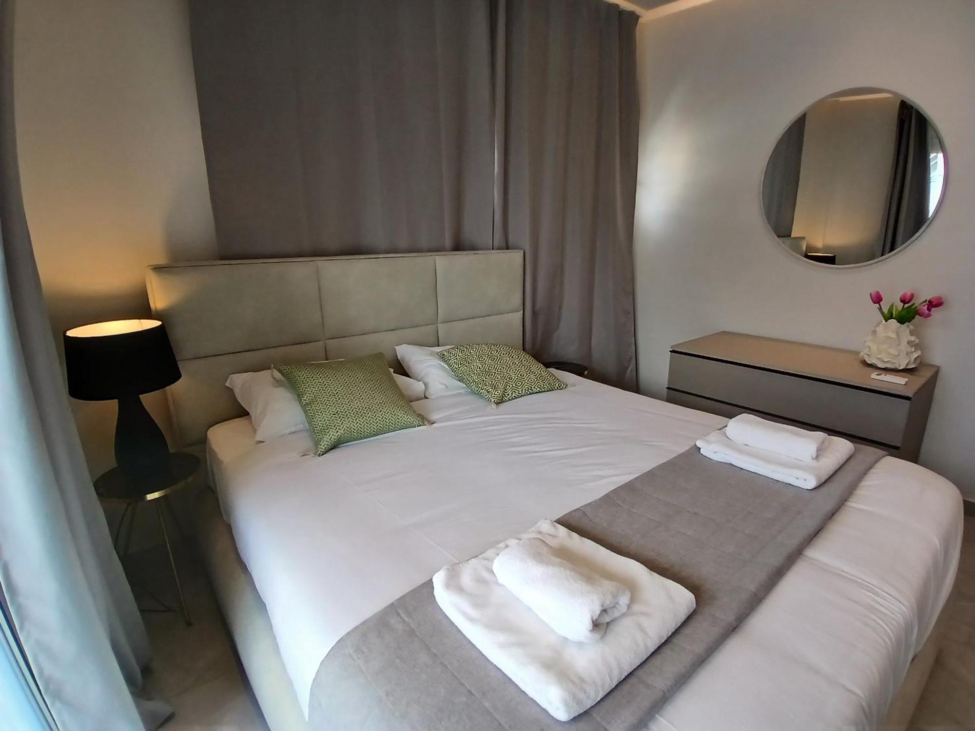 Georgiana Suites Λάρνακα Δωμάτιο φωτογραφία
