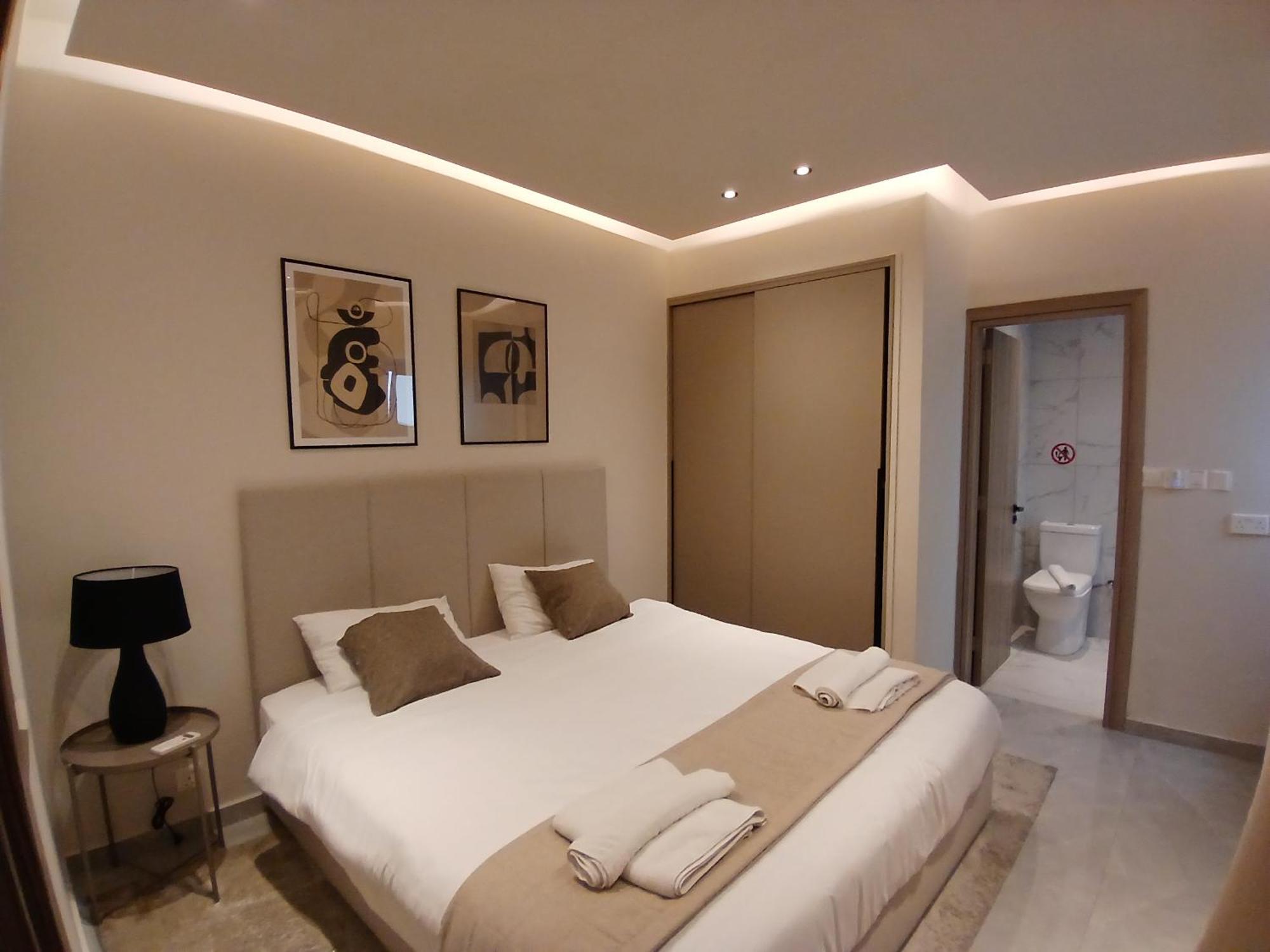 Georgiana Suites Λάρνακα Δωμάτιο φωτογραφία